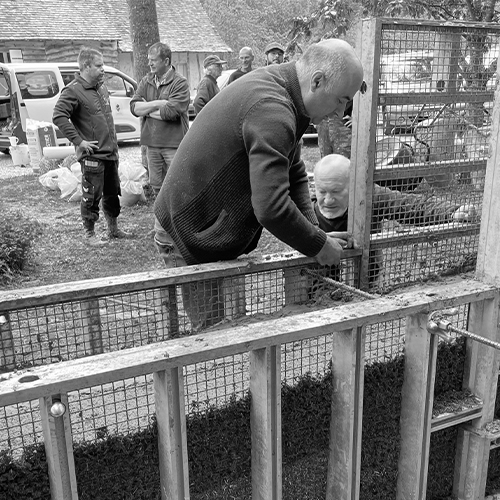 Journée découverte autour de la construction en terre ! A travers différentes expérimentations, les élèves, accompagnés d'un maçon et d'un architecte, pourront s'initier à la construction en terre. Cette journée oscillera entre théorie et pratique car les élèves participeront à la construction d'un prototype de bâtiment à échelle 1.